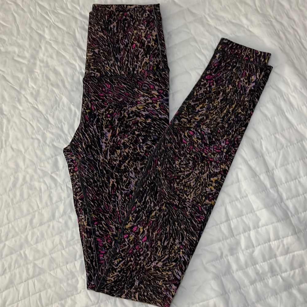 Lululemon Wunder Train High-Rise Tight 28” - Topography Multi